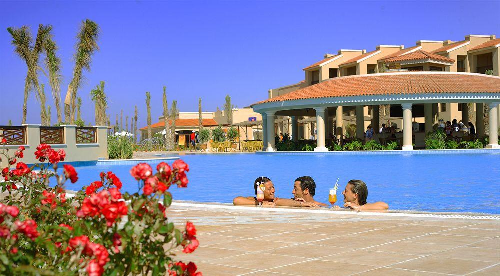 Курортный комплекс Jaz Almaza Resort, Almaza Bay 5*