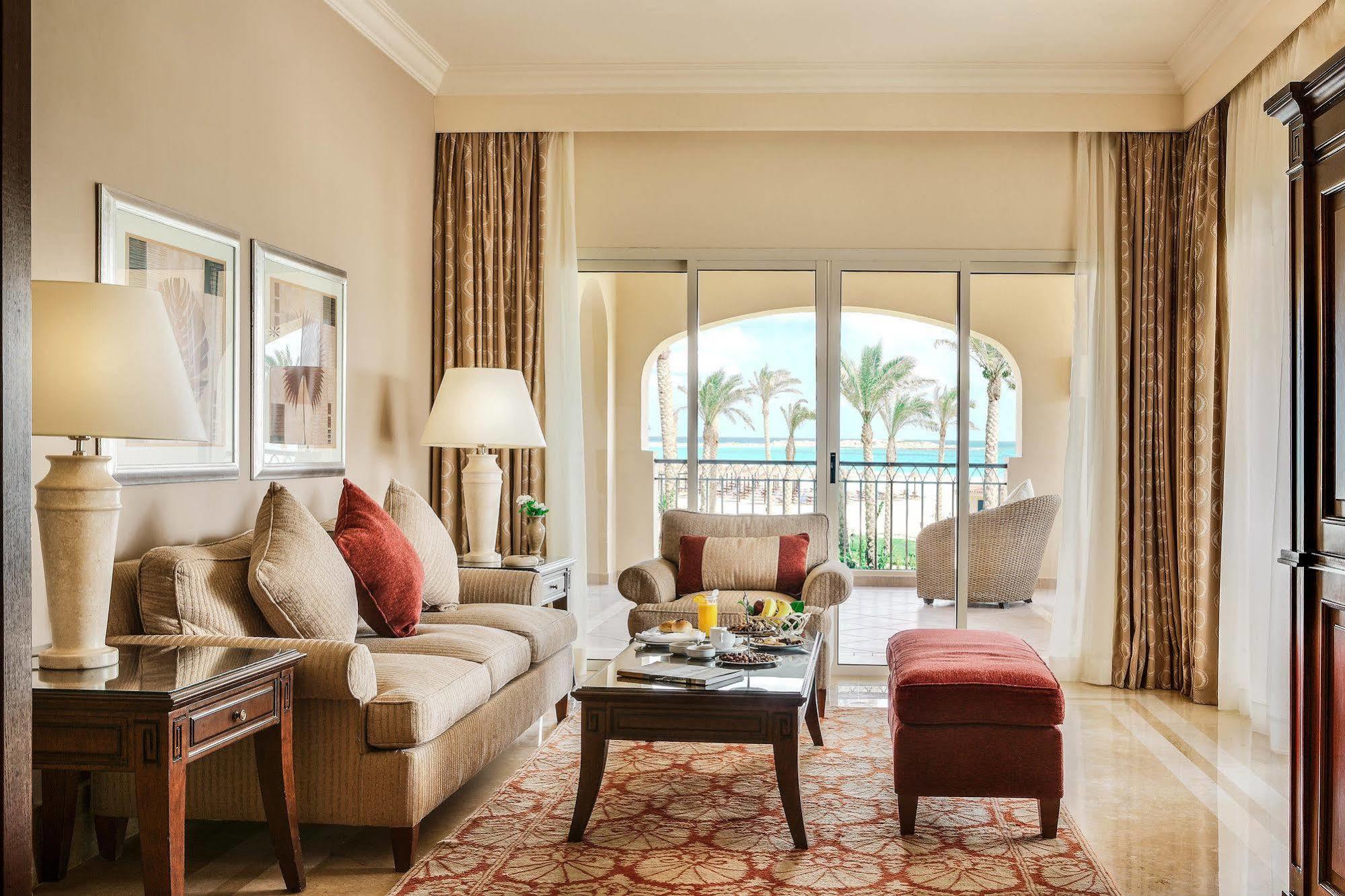 Jaz Almaza Resort, Almaza Bay Курортный комплекс 5*