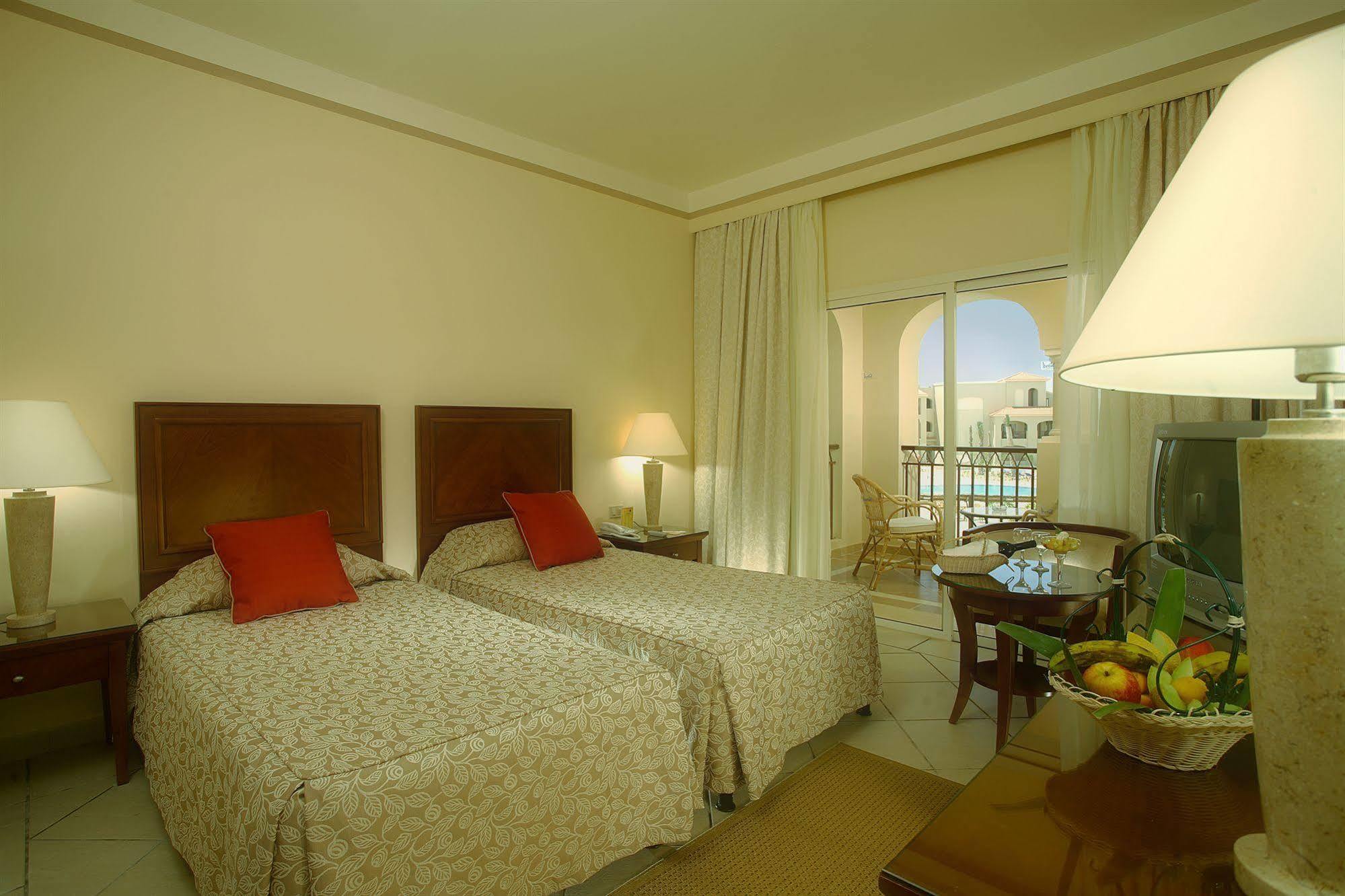 Jaz Almaza Resort, Almaza Bay Мерса-Матрух
